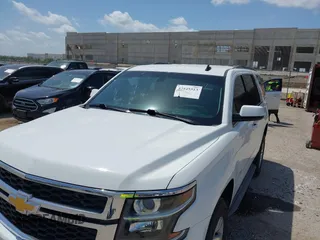 2015 Chevrolet Tahoe LS z VIN 1GNSCAKC6FR239156, wystawiony jako IAAI lot #42545513 z przebiegiem 117 863 mil mil oraz . Historia ofert i sprzedaży dostępna na DreamBid. Obrazek 6.