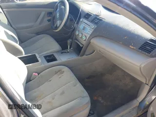 2009 Toyota Camry z VIN 4T1BE46K59U281918, wystawiony jako IAAI lot #41075812 z przebiegiem Nie podano mil oraz . Historia ofert i sprzedaży dostępna na DreamBid. Obrazek 5.