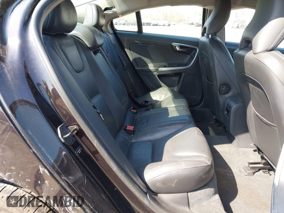 2013 Volvo S60 T5 Premier with VIN YV1612FSXD2195475, listed as a IAAI auction lot 41806322 with 96,075 mi miles. Bid and sale history available at carsss.com. Image 8.