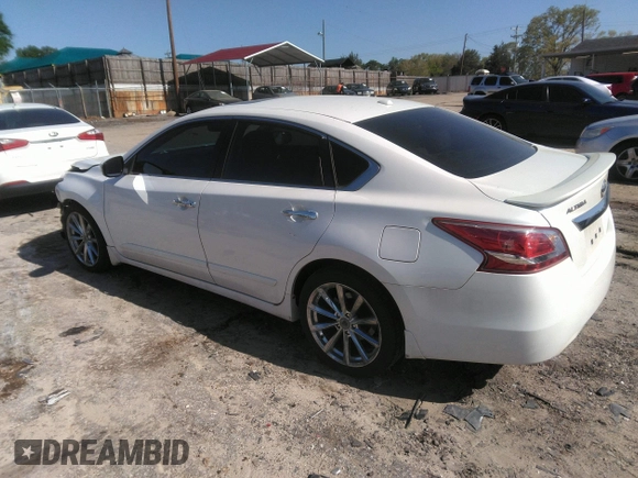 2013 Nissan Altima SV with VIN 1N4BL3AP0DC250670, listed as a IAAI auction lot 41988392 with 133,934 mi miles and . Bid and sale history available at DreamBid. Image 3.