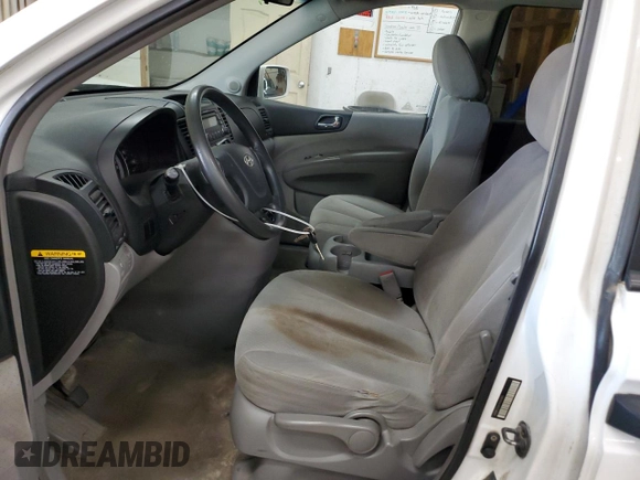 2007 Hyundai Entourage GLS z VIN KNDMC233876042661, wystawiony jako Copart lot #54363495 z przebiegiem 218 757 mil mil oraz Nie do naprawy • Non repairable. Historia ofert i sprzedaży dostępna na DreamBid. Obrazek 7.