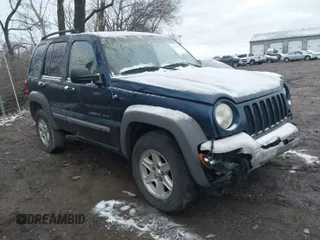 2002 Jeep Liberty Sport with VIN 1J8GL48K32W132617, listed as a IAAI auction lot 41732799 with 202,894 mi miles. Bid and sale history available at carsss.com. Image 1.
