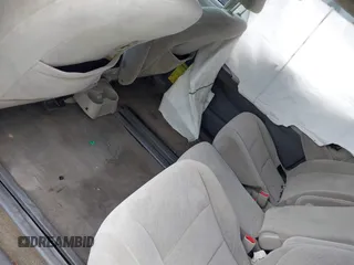 2015 Toyota Sienna LE AAS с VIN 5TDKK3DC9FS586034, выставлен на аукционе IAAI как лот 41955806 с пробегом 124 678 миль миль и . История ставок и продаж доступна на DreamBid. Изображение 8.