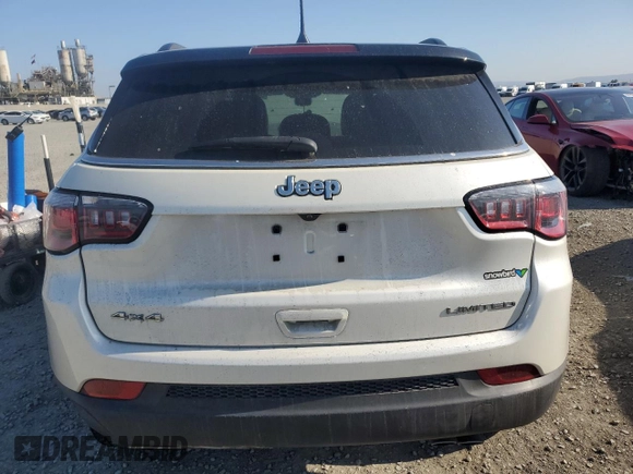 2018 Jeep Compass Limited z VIN 3C4NJDCBXJT492015, wystawiony jako Copart lot #55117955 z przebiegiem 91 210 mil mil oraz Szkoda całkowita • Salvage title. Historia ofert i sprzedaży dostępna na DreamBid. Obrazek 6.