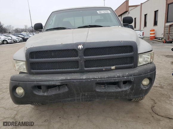 1998 Dodge Ram 1500 with VIN 3B7HF13Y9WG184111, listed as a Copart auction lot 88115755 with 118,011 mi miles and Salvage Title. Bid and sale history available at carsss.com. Image 5.