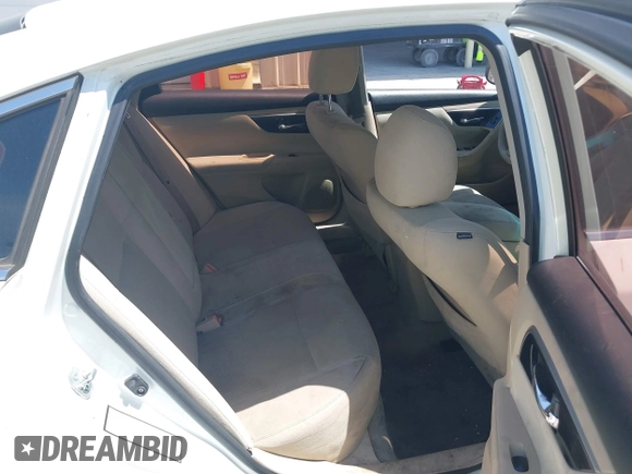 2014 Nissan Altima SL with VIN 1N4AL3AP8EN337461, listed as a IAAI auction lot 42028258 with 295,624 mi miles and . Bid and sale history available at DreamBid. Image 8.