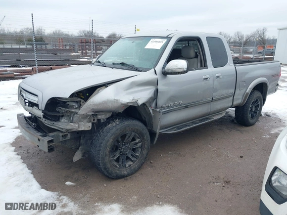 2005 Toyota Tundra SR5 with VIN 5TBBT44185S469957, listed as a IAAI auction lot 41306005 with 213,508 mi miles. Bid and sale history available at carsss.com. Image 2.