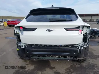 2023 Ford Mustang Mach-E Premium с VIN 3FMTK3R79PMA40654, выставлен на аукционе IAAI как лот 41421838 с пробегом 12 086 миль миль и . История ставок и продаж доступна на DreamBid. Изображение 17.