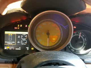 2012 Ferrari California z VIN ZFF65LJA0C0185161, wystawiony jako Copart lot #54987374 z przebiegiem 35 280 mil mil oraz . Historia ofert i sprzedaży dostępna na DreamBid. Obrazek 9.