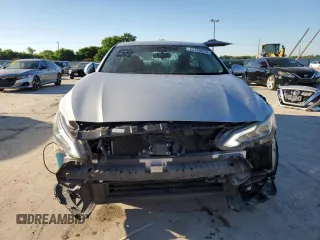 2021 Nissan Altima SV z VIN 1N4BL4DW9MN312435, wystawiony jako Copart lot #55769855 z przebiegiem 85 702 mil mil oraz Szkoda całkowita • Salvage title. Historia ofert i sprzedaży dostępna na DreamBid. Obrazek 5.