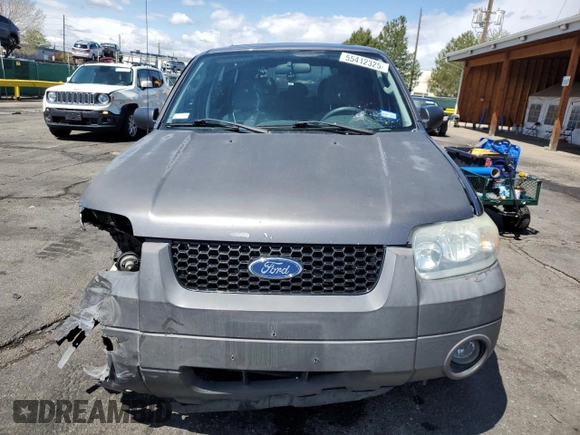 2006 Ford Escape XLT z VIN 1FMCU03186KA78489, wystawiony jako Copart lot #55412325 z przebiegiem 144 243 mil mil oraz Szkoda całkowita • Salvage title. Historia ofert i sprzedaży dostępna na DreamBid. Obrazek 5.