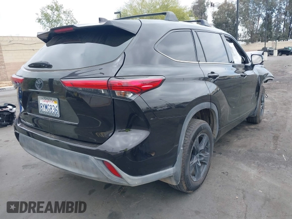 2021 Toyota Highlander L with VIN 5TDCZRAH1MS085834, listed as a IAAI auction lot 42104266 with 48,133 mi miles and . Bid and sale history available at DreamBid. Image 4.