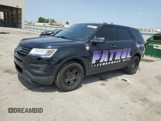 2017 Ford Police Interceptor Utility z VIN 1FM5K8AT2HGD93067, wystawiony jako Copart lot #58985415 z przebiegiem 176 979 mil mil oraz Szkoda całkowita • Salvage title. Historia ofert i sprzedaży dostępna na DreamBid. Obrazek 1.