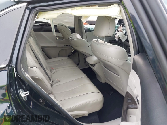2013 Toyota Venza LE with VIN 4T3BK3BB0DU087824, listed as a IAAI auction lot 40979180 with 112,011 mi miles. Bid and sale history available at carsss.com. Image 8.