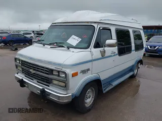 1994 Chevrolet Chevy Van с VIN 1GBEG25K7RF171947, выставлен на аукционе IAAI как лот 42483170 с пробегом 173 855 миль миль и . История ставок и продаж доступна на DreamBid. Изображение 2.