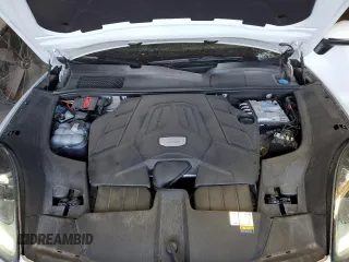 2023 Porsche Cayenne Turbo S E-Hybrid с VIN WP1BA2AY2PDA25747, выставлен на аукционе Copart как лот 41676135 с пробегом 22 080 миль миль и Чистый • Clean title. История ставок и продаж доступна на DreamBid. Изображение 12.