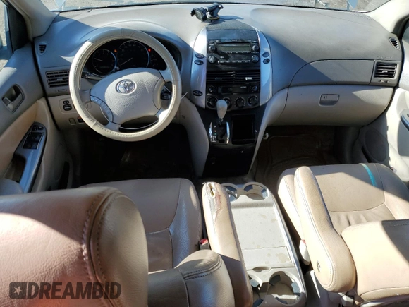 2006 Toyota Sienna LE with VIN 5TDBA23C76S069622, listed as a Copart auction lot 88536255 with 203,331 mi miles and Salvage Title. Bid and sale history available at carsss.com. Image 8.