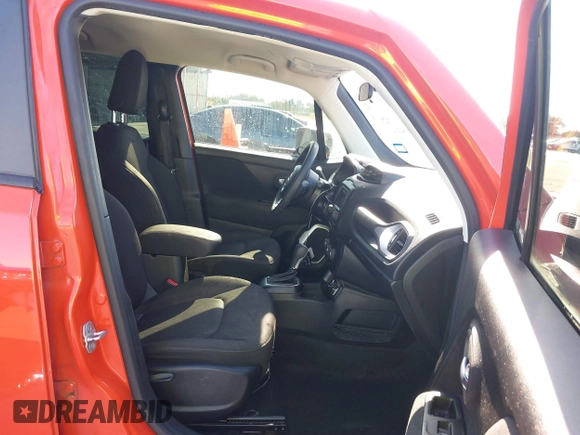 2020 Jeep Renegade Sport with VIN ZACNJAAB8LPL86428, listed as a IAAI auction lot 40952668 with 111,605 mi miles and . Bid and sale history available at carsss.com. Image 5.