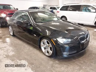 2008 BMW 3 Series 335i z VIN WBAWL73538PX55421, wystawiony jako IAAI lot #41948281 z przebiegiem 202 677 mil mil oraz . Historia ofert i sprzedaży dostępna na DreamBid. Obrazek 1.