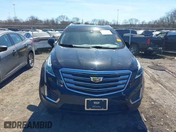 2017 Cadillac XT5 Premium Luxury FWD z VIN 1GYKNCRS8HZ127001, wystawiony jako IAAI lot #41698197 z przebiegiem 120 978 mil mil oraz . Historia ofert i sprzedaży dostępna na DreamBid. Obrazek 12.