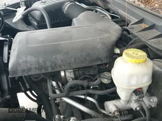 2017 Ram 1500 Express z VIN 1C6RR6KG5HS708729, wystawiony jako IAAI lot #41665171 z przebiegiem 170 499 mil mil oraz . Historia ofert i sprzedaży dostępna na DreamBid. Obrazek 19.