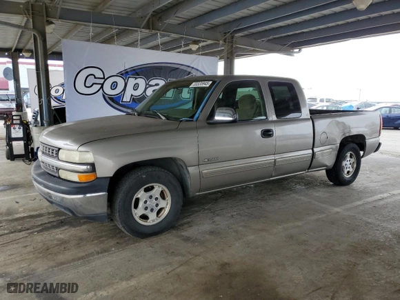 1999 Chevrolet Silverado 1500 LS with VIN 2GCEC19T3X1161568, listed as a Copart auction lot 53335945 with 290,601 mi miles and Clean Title. Bid and sale history available at carsss.com. Image 1.