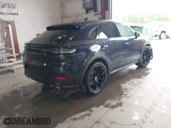 2024 Porsche Cayenne z VIN WP1BA2AY3RDA52863, wystawiony jako IAAI lot #42317622 z przebiegiem Nie podano mil oraz . Historia ofert i sprzedaży dostępna na DreamBid. Obrazek 4.