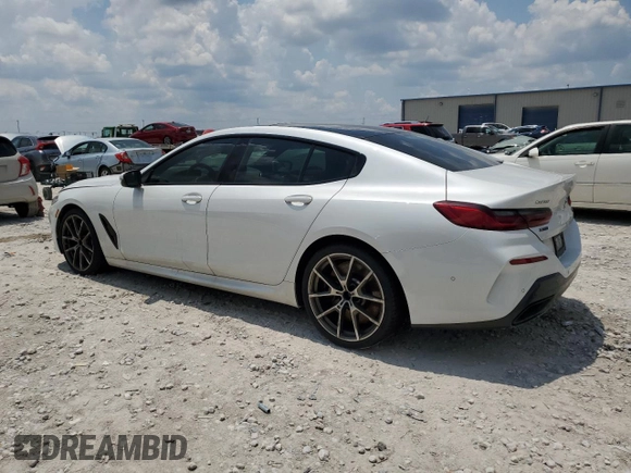 2022 BMW 8 Series M850i with VIN WBAGV8C00NCH82347, listed as a Copart auction lot 64092294 with 22,785 mi miles and Salvage Title. Bid and sale history available at carsss.com. Image 2.