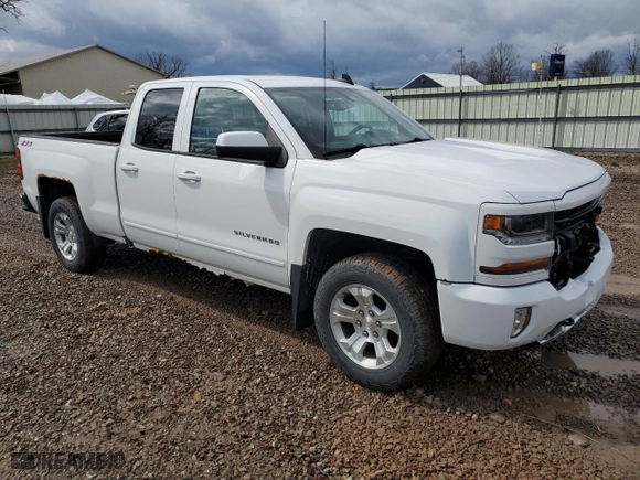 2017 Chevrolet Silverado 1500 LT with VIN 1GCVKREC1HZ244805, listed as a Copart auction lot 50491515 with 145,869 mi miles and Salvage Title. Bid and sale history available at carsss.com. Image 4.