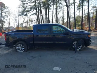 2022 Chevrolet Silverado 1500 Custom with VIN 1GCPDBEK3NZ640666, listed as a IAAI auction lot 41779220 with 31,047 mi miles. Bid and sale history available at carsss.com. Image 14.