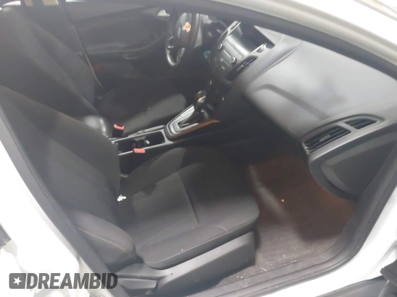 2018 Ford Focus SE with VIN 1FADP3F29JL312721, listed as a IAAI auction lot 41012098 with 126,214 mi miles. Bid and sale history available at carsss.com. Image 5.