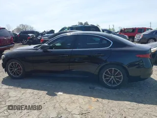 2018 Alfa Romeo Giulia with VIN ZARFAEBN7J7580536, listed as a IAAI auction lot 41883289 with 87,776 mi miles. Bid and sale history available at carsss.com. Image 13.