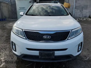2014 Kia Sorento LX with VIN 5XYKTDA71EG474253, listed as a Copart auction lot 43668595 with 162,981 mi miles and Clean Title. Bid and sale history available at carsss.com. Image 5.