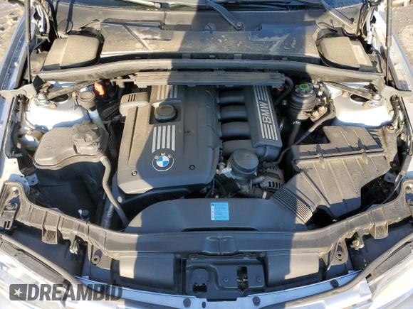 2010 BMW 1 Series 128i with VIN WBAUL7C57AVJ77350, listed as a Copart auction lot 43150295 with 240,639 mi miles and Clean title. Bid and sale history available at DreamBid. Image 11.