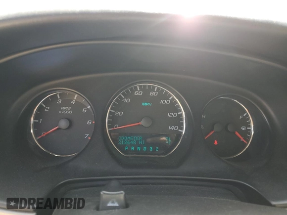 2006 Chevrolet Monte Carlo LT 3.5L z VIN 2G1WM15KX69207940, wystawiony jako Copart lot #58819895 z przebiegiem 212 648 mil mil oraz Szkoda całkowita • Salvage title. Historia ofert i sprzedaży dostępna na DreamBid. Obrazek 9.