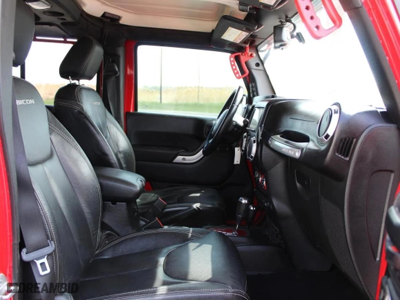 2015 Jeep Wrangler Unlimited Rubicon with VIN 1C4BJWFG7FL646463, listed as a Copart auction lot 53700245 with 97,412 mi miles and Salvage Title. Bid and sale history available at carsss.com. Image 5.