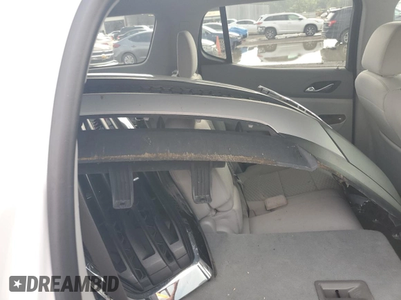 2019 GMC Acadia SLE z VIN 1GKKNKLA1KZ237030, wystawiony jako Copart lot #53903155 z przebiegiem 44 542 mil mil oraz Szkoda całkowita • Salvage title. Historia ofert i sprzedaży dostępna na DreamBid. Obrazek 12.