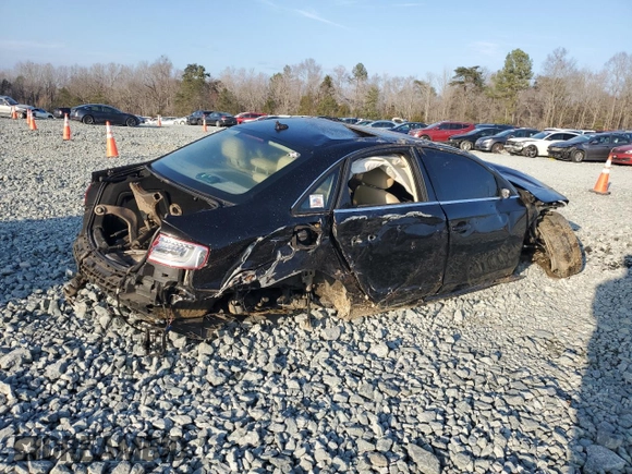 2014 Audi A4 Premium Plus with VIN WAUFFAFL2EN018085, listed as a Copart auction lot 43868095 with 0 mi miles and Salvage Title. Bid and sale history available at carsss.com. Image 3.