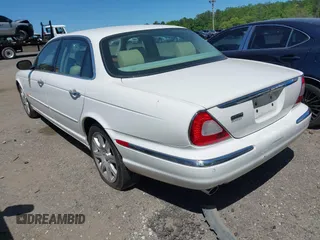 2005 Jaguar XJ 8 LWB with VIN SAJWA79C25SG48887, listed as a IAAI auction lot 42058896 with 177,315 mi miles and . Bid and sale history available at DreamBid. Image 3.