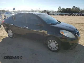 2014 Nissan Versa S with VIN 3N1CN7AP2EK451162, listed as a Copart auction lot 89150645 with 116,321 mi miles and Salvage Title. Bid and sale history available at DreamBid. Image 4.