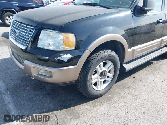 2003 Ford Expedition Eddie Bauer with VIN 1FMFU18L03LA54089, listed as a IAAI auction lot 41842194 with 33,834 mi miles. Bid and sale history available at carsss.com. Image 6.