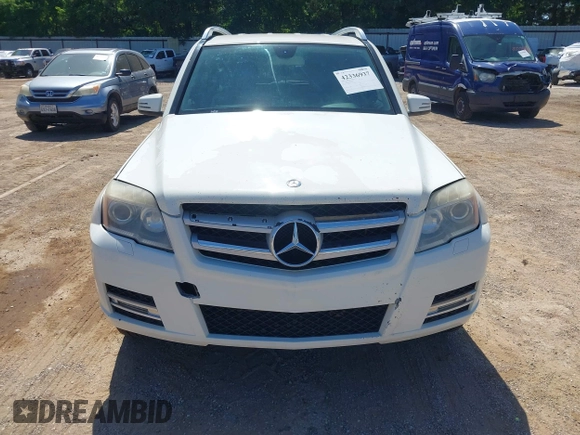 2011 Mercedes-Benz GLK 350 z VIN WDCGG8HB5BF667851, wystawiony jako IAAI lot #42336937 z przebiegiem 173 318 mil mil oraz . Historia ofert i sprzedaży dostępna na DreamBid. Obrazek 6.