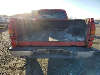 2003 GMC Sierra 2500HD SLE z VIN 1GTHK29U63E338962, wystawiony jako Copart lot #50282165 z przebiegiem 171 252 mil mil oraz Czysty tytuł • Clean title. Historia ofert i sprzedaży dostępna na DreamBid. Obrazek 6.