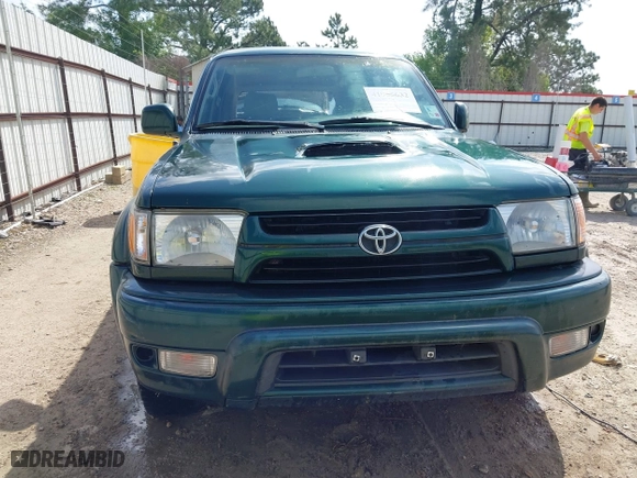 2001 Toyota 4Runner SR5 with VIN JT3GN86R310186434, listed as a IAAI auction lot 41955632 with 206,121 mi miles. Bid and sale history available at carsss.com. Image 12.