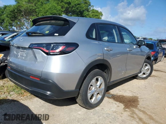 2024 Honda HR-V LX with VIN 3CZRZ1H32RM701144, listed as a Copart auction lot 87799225 with 11,171 mi miles and Salvage Title. Bid and sale history available at carsss.com. Image 3.