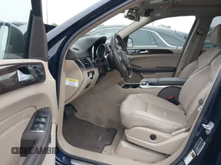 2013 Mercedes-Benz M 350 with VIN 4JGDA5JB8DA208232, listed as a IAAI auction lot 42349851 with 81,072 mi miles and . Bid and sale history available at DreamBid. Image 5.
