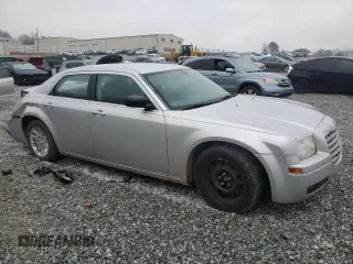 2007 Chrysler 300 with VIN 2C3KA43R57H821192, listed as a Copart auction lot 46125545 with 106,717 mi miles and Salvage Title. Bid and sale history available at carsss.com. Image 4.