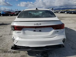 2024 Kia Forte GT-Line with VIN 3KPF54AD6RE719276, listed as a Copart auction lot 44010935 with 16,729 mi miles and Salvage Title. Bid and sale history available at carsss.com. Image 6.