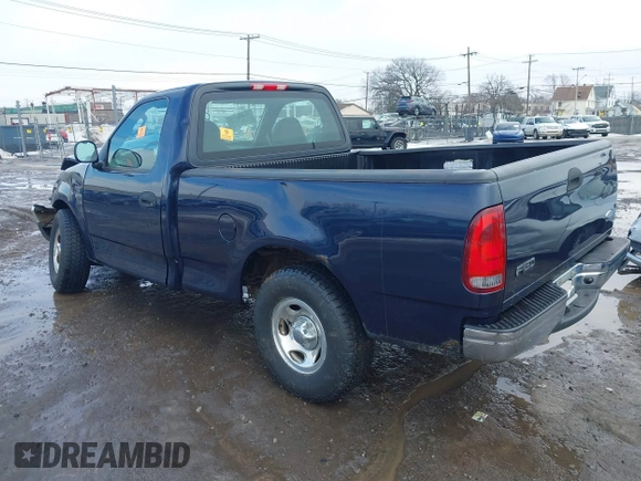 2003 Ford F-150 XL с VIN 2FTRF172X3CA60139, выставлен на аукционе IAAI как лот 41608378 с пробегом 81 965 миль миль и . История ставок и продаж доступна на DreamBid. Изображение 3.