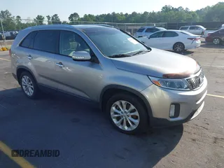 2015 Kia Sorento EX with VIN 5XYKUDA78FG559492, listed as a IAAI auction lot 42274733 with 150,918 mi miles and . Bid and sale history available at DreamBid. Image 1.